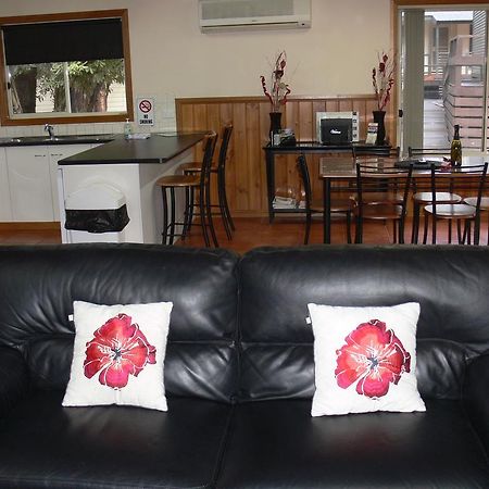 Mountain Hideaway Villa ฮอลส์แกป ภายนอก รูปภาพ
